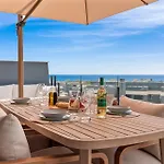דירה Pure Oasis - Luxury Penthouse אסטפונה