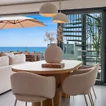 Pure Oasis - Luxury Penthouse אסטפונה