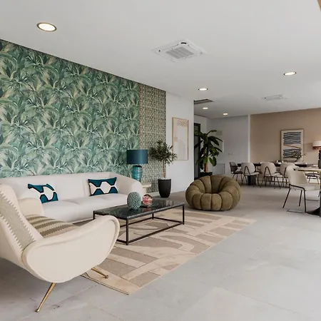 Pure Oasis - Luxury Penthouse אסטפונה